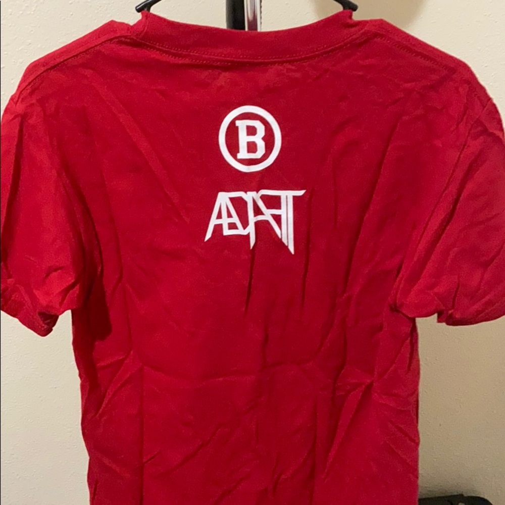 Breezy Tee - Picture 2 of 2